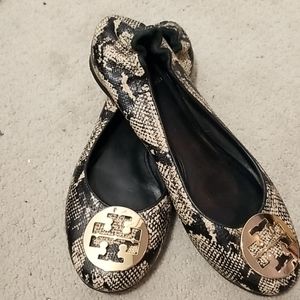 Tory burch flat size 10M